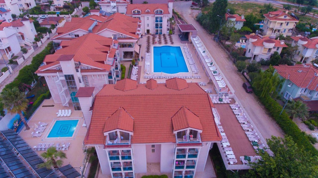 Aes Club Hotel Олудениз Экстерьер фото