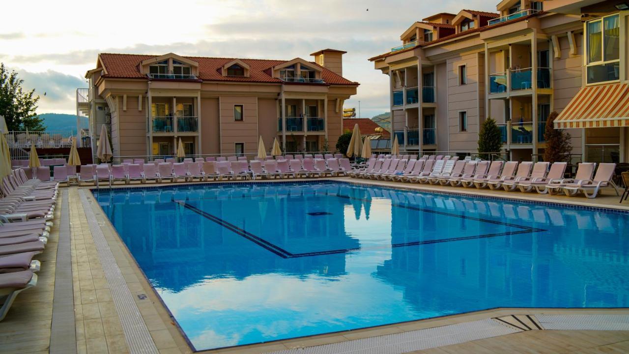 Aes Club Hotel Олудениз Экстерьер фото