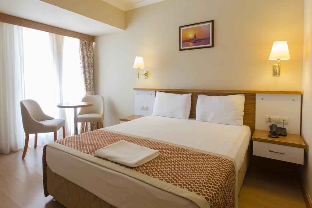 Aes Club Hotel Олудениз Экстерьер фото